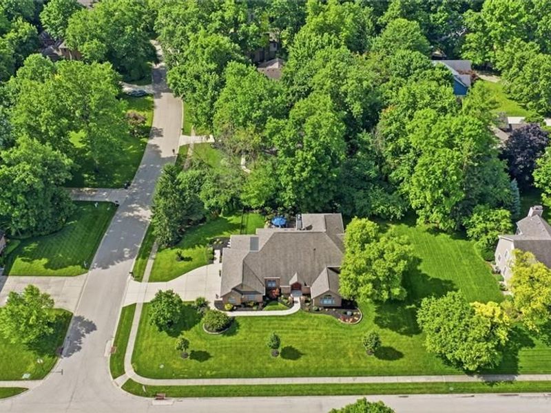 9301 Patriot Woods Court, Washington Township, OH 45458 Photo 4