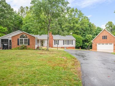 140 Monacan Park Road, Madison Heights, VA 24572
