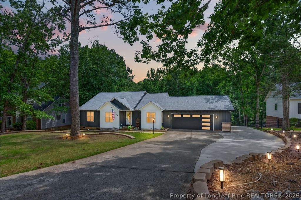 46 Silver Lake Point, Sanford, NC 27332 Main Photo