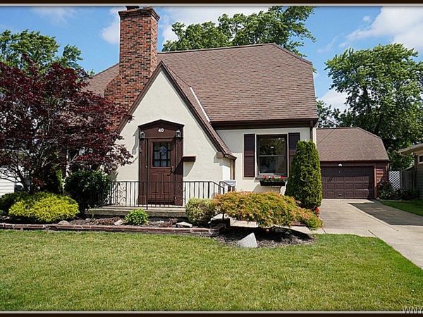 40 Kenton Road , Buffalo, NY 14217