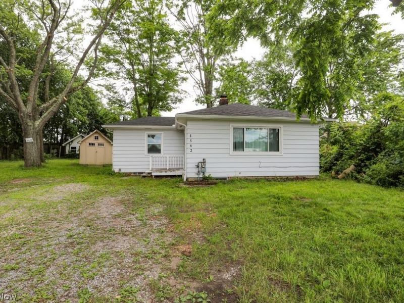1562 State Route 303, Streetsboro, OH 44241 Photo 2