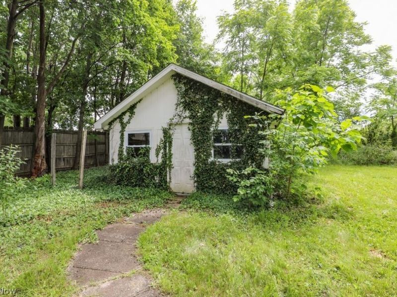 1562 State Route 303, Streetsboro, OH 44241 Photo 5