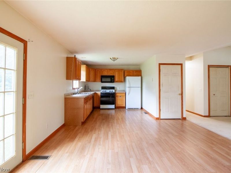 380 Clay Street, Geneva, OH 44041 Photo 14