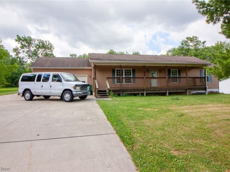 380 Clay Street, Geneva, OH 44041 Photo 2