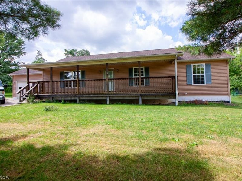 380 Clay Street, Geneva, OH 44041 Photo 3