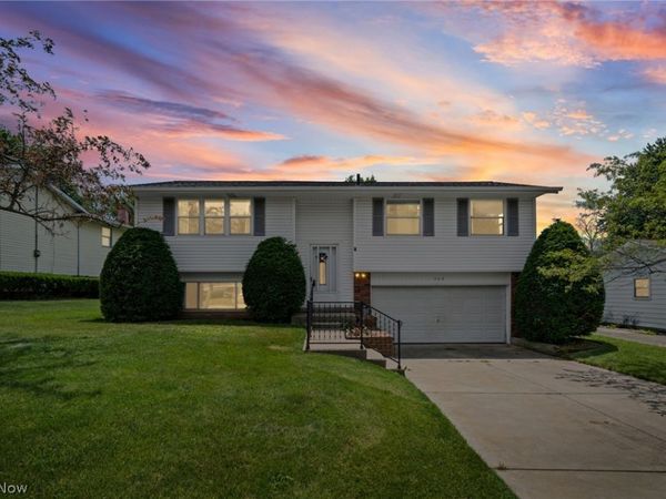 248 Washington Drive , Northfield, OH 44067