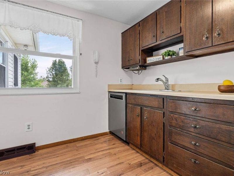 248 Washington Drive, Northfield, OH 44067 Photo 6