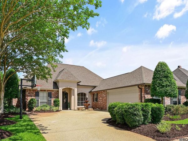 8525 Glenfield Dr, Baton Rouge, LA 70809