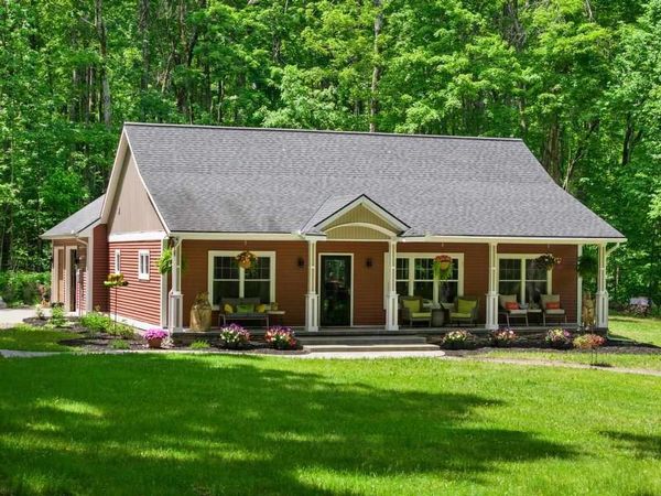 4744 Lintlong Road, Petoskey, MI 49770