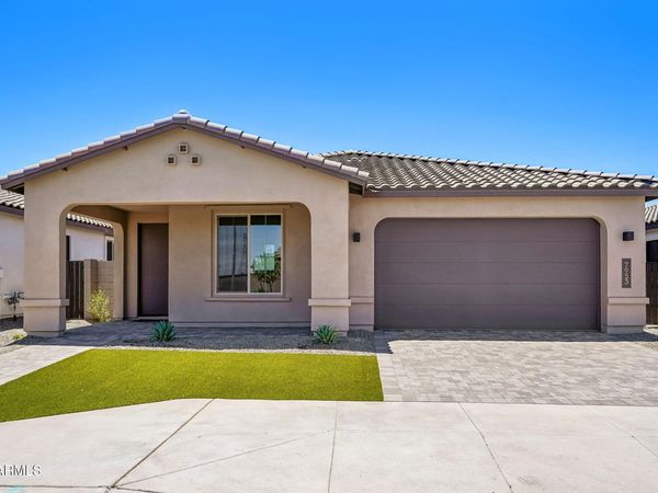 7953 W LOMA Lane, Peoria, AZ 85345
