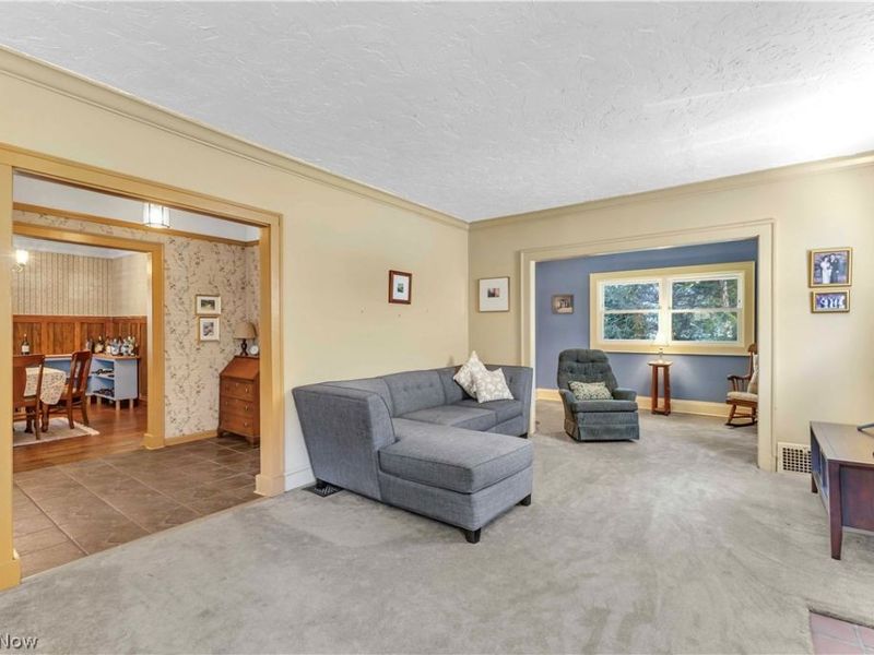 85 E 201 Street, Euclid, OH 44123 Photo 8