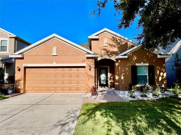 9606 OAK GLADE AVENUE , TAMPA, FL 33647