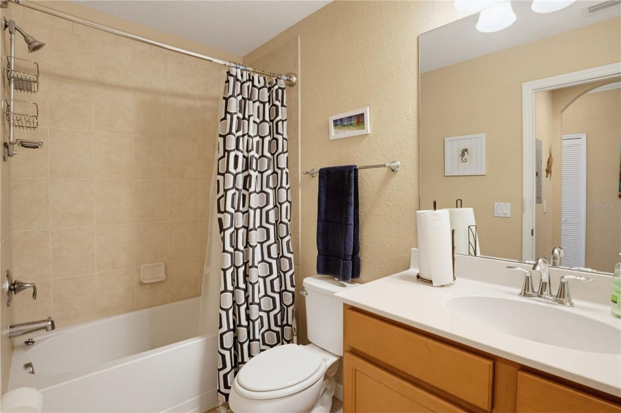 7005 River Hammock Drive, Unit 202, Bradenton, FL 34212 Photo