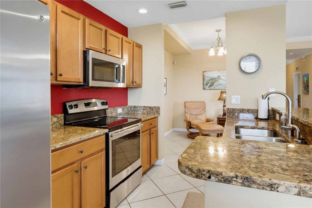 7005 River Hammock Drive, Unit 202, Bradenton, FL 34212 Photo