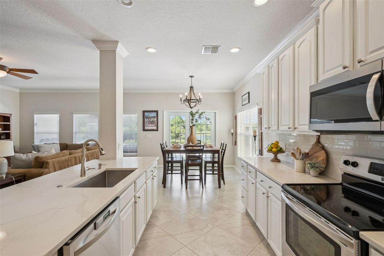 14255 Southern Red Maple Drive, Orlando, FL 32828 Photo