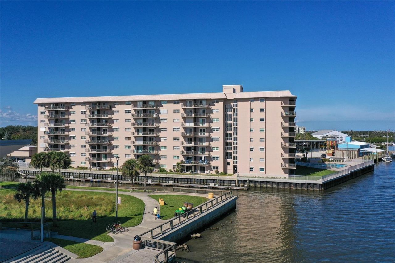 101 N Riverside Drive, Unit 4120, New Smyrna Beach, FL 32168 Photo