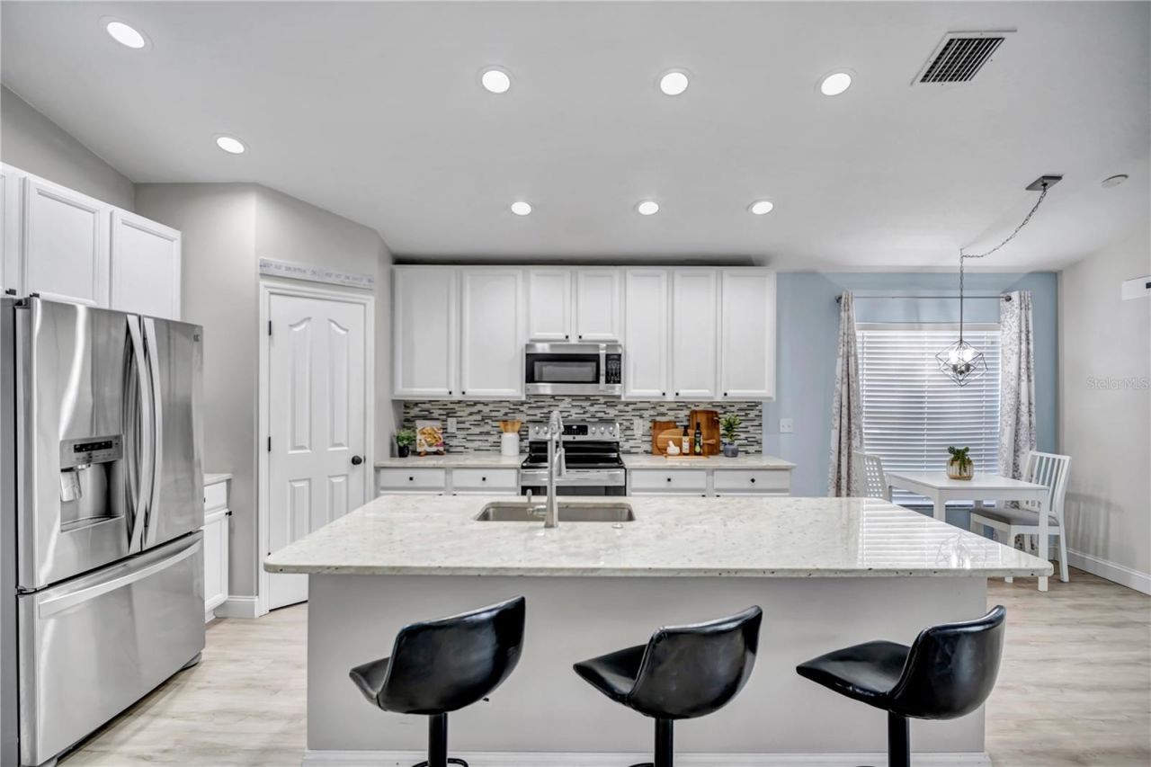 809 Addison Drive Ne, Saint Petersburg, FL 33716 Photo