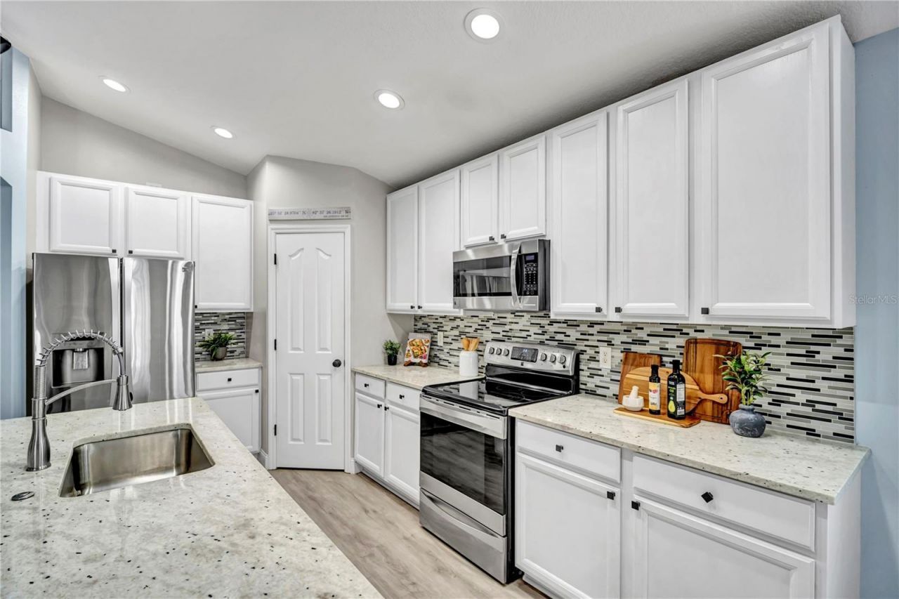809 Addison Drive Ne, Saint Petersburg, FL 33716 Photo