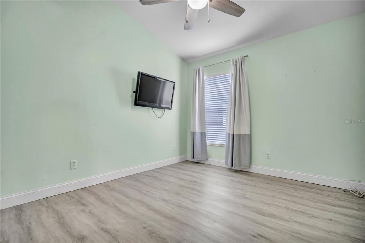 809 Addison Drive Ne, Saint Petersburg, FL 33716 Photo