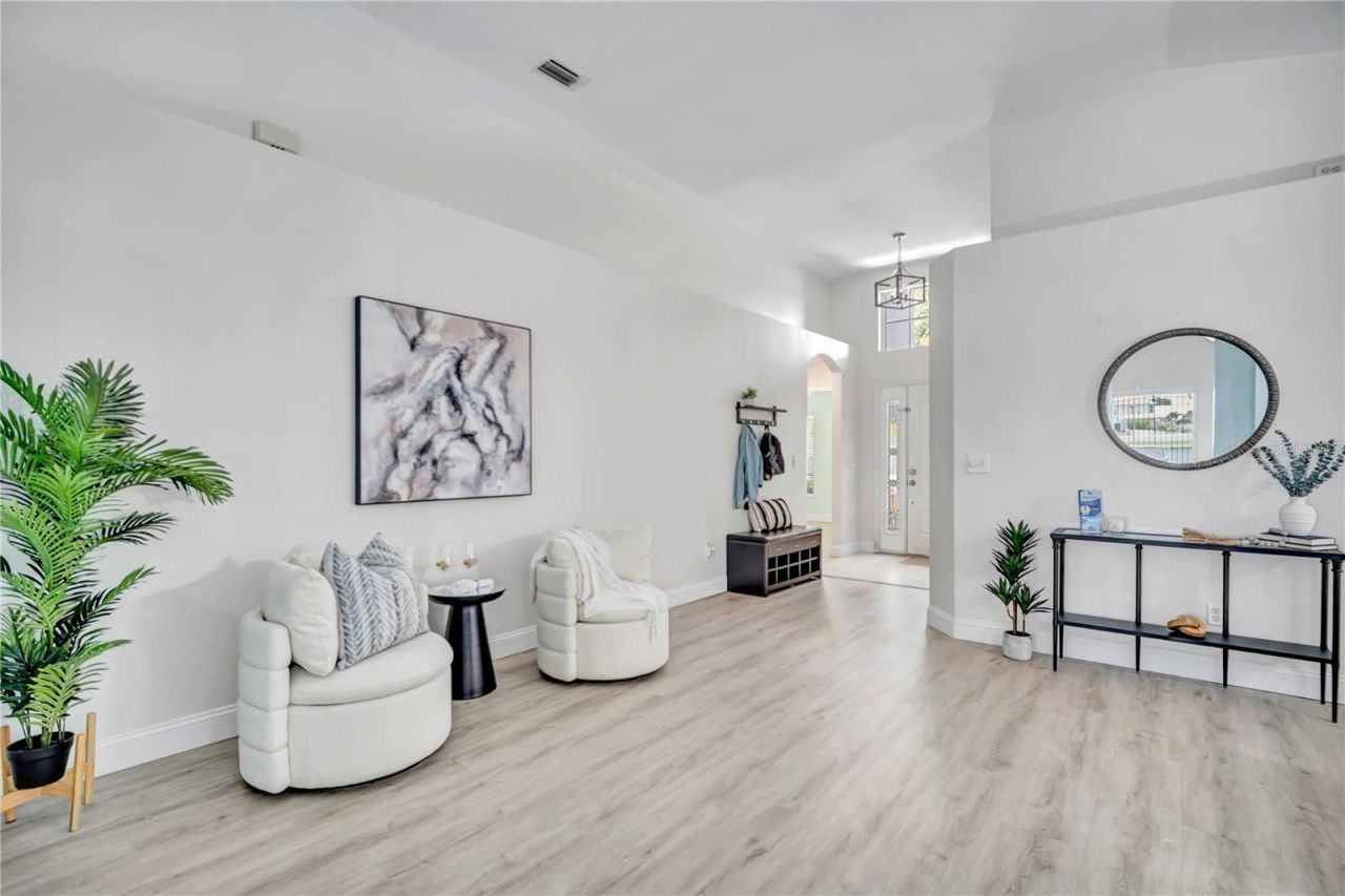 809 Addison Drive Ne, Saint Petersburg, FL 33716 Photo
