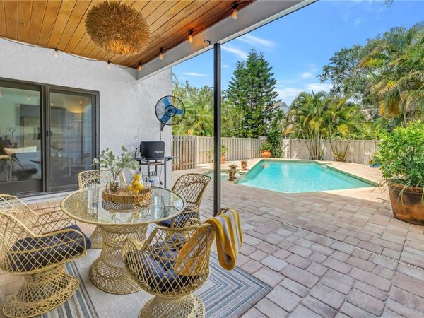 990 SAN CARLOS COURT NE, ST PETERSBURG, FL 33702