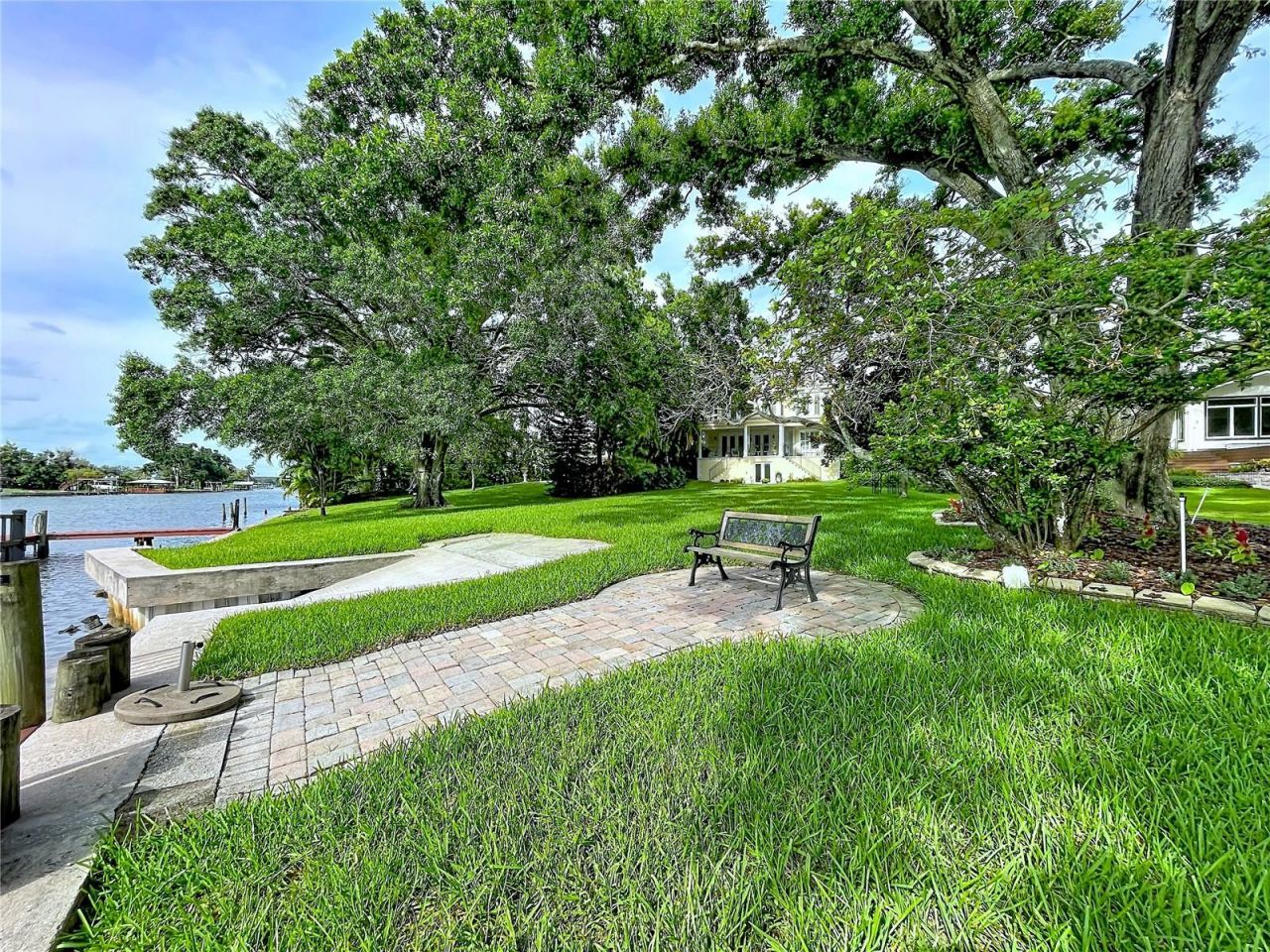 3312 N Perry Avenue, Tampa, FL 33603 Photo