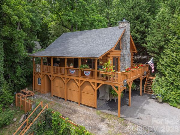 193 Valley Creek Drive , Maggie Valley, NC 28751