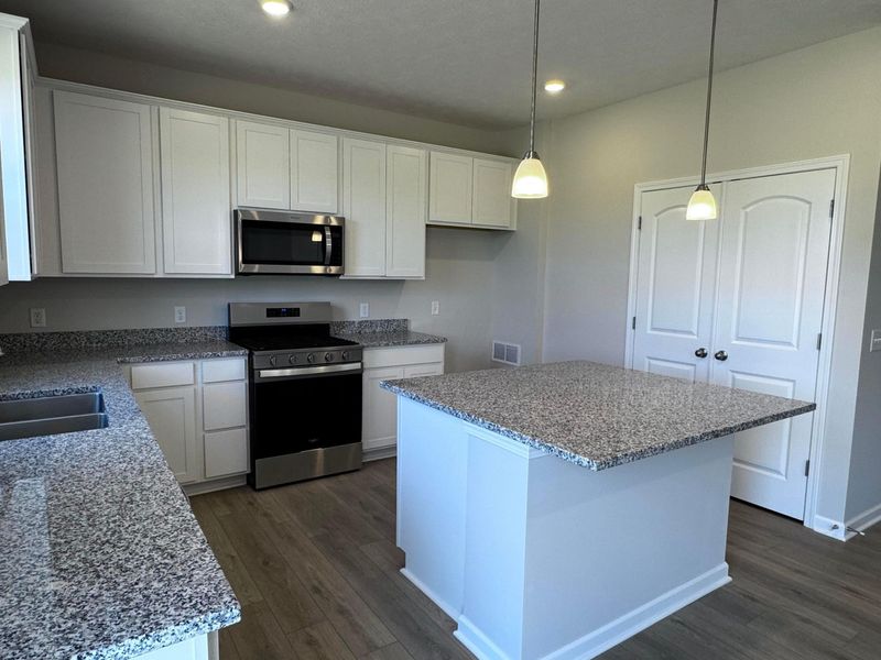 6212 Trefoil Street, Unit Lot 107, Galloway, OH 43119 Photo 4