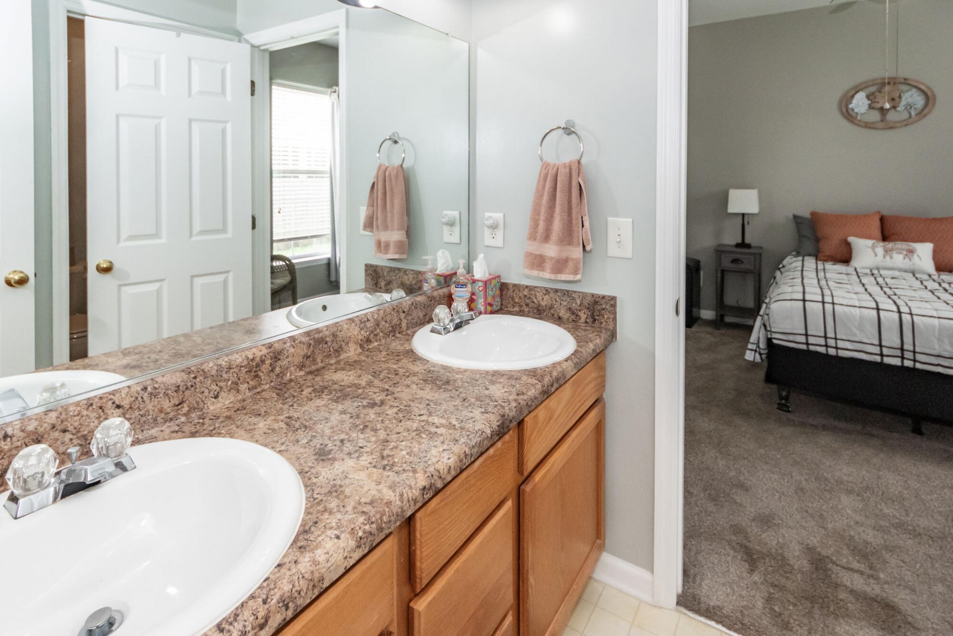 1240 Creek Stone Way Photo 36