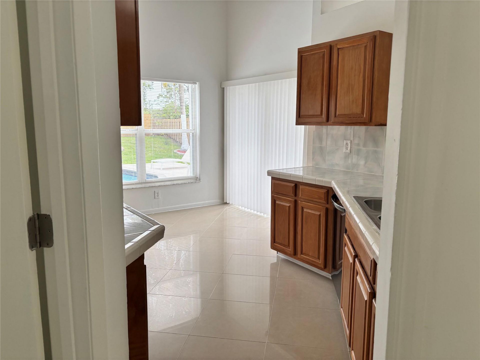 2990 NW 68th Avenue, Margate, FL 33063 Photo