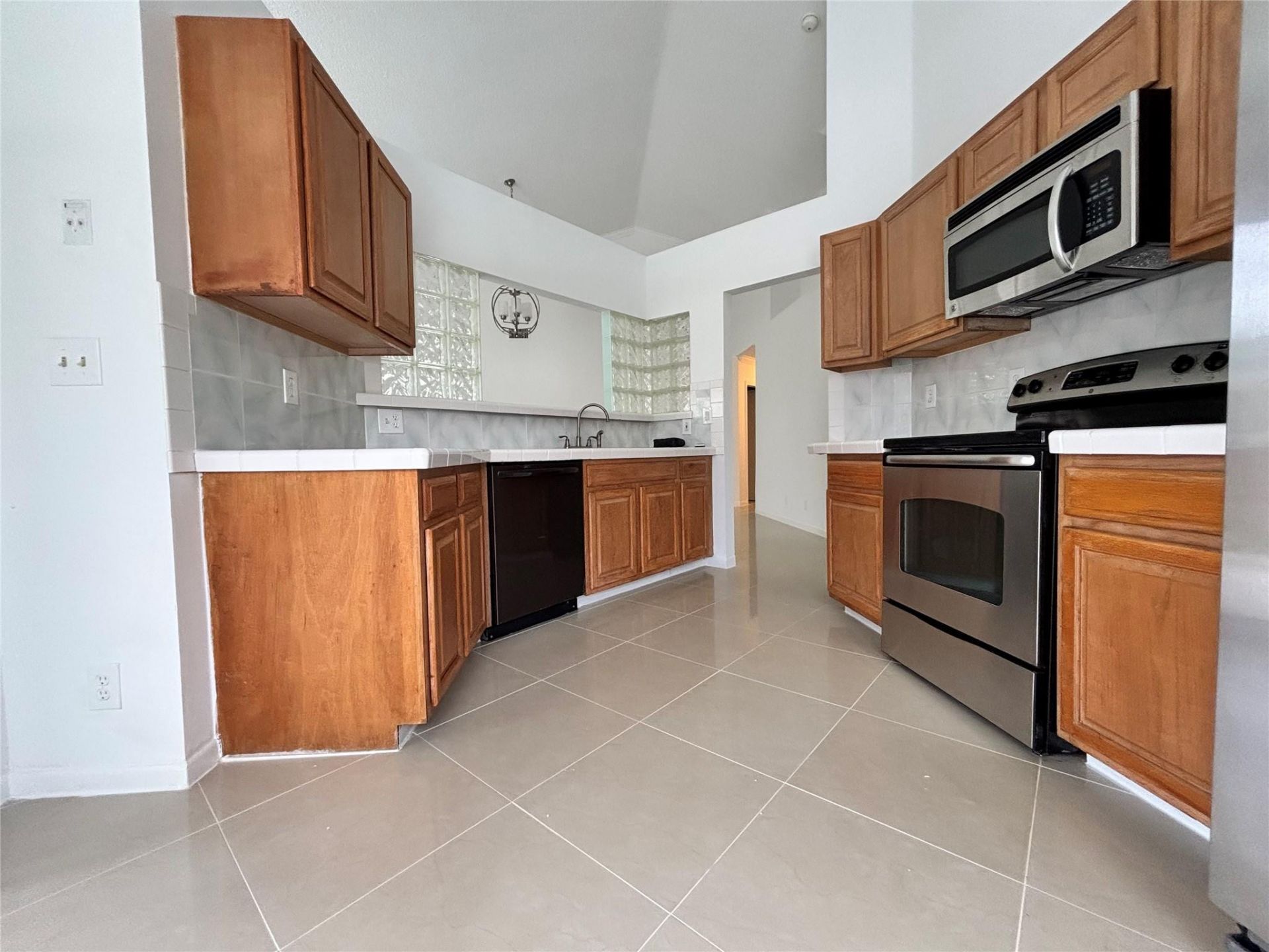 2990 NW 68th Avenue, Margate, FL 33063 Photo