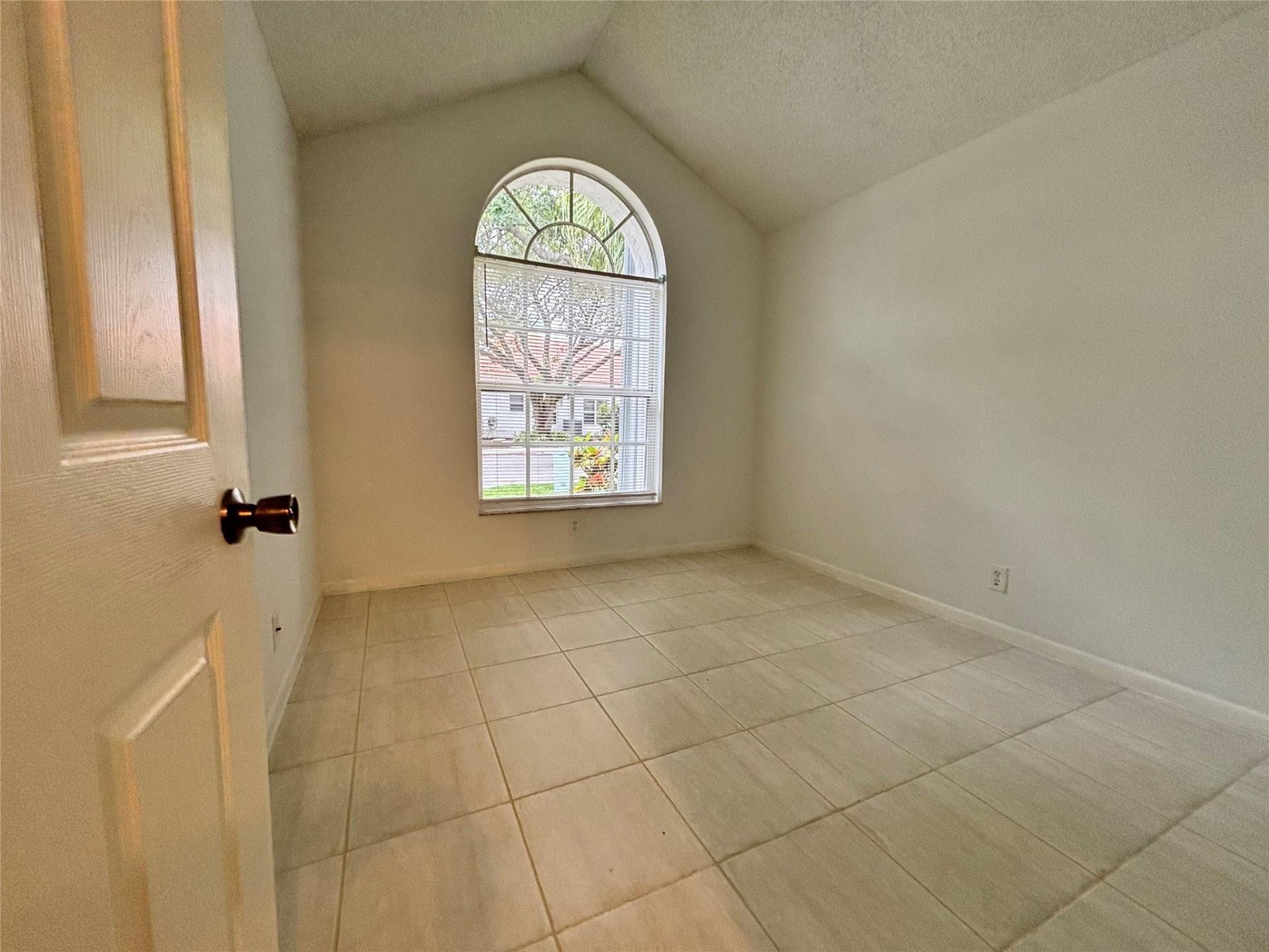 2990 NW 68th Avenue, Margate, FL 33063 Photo