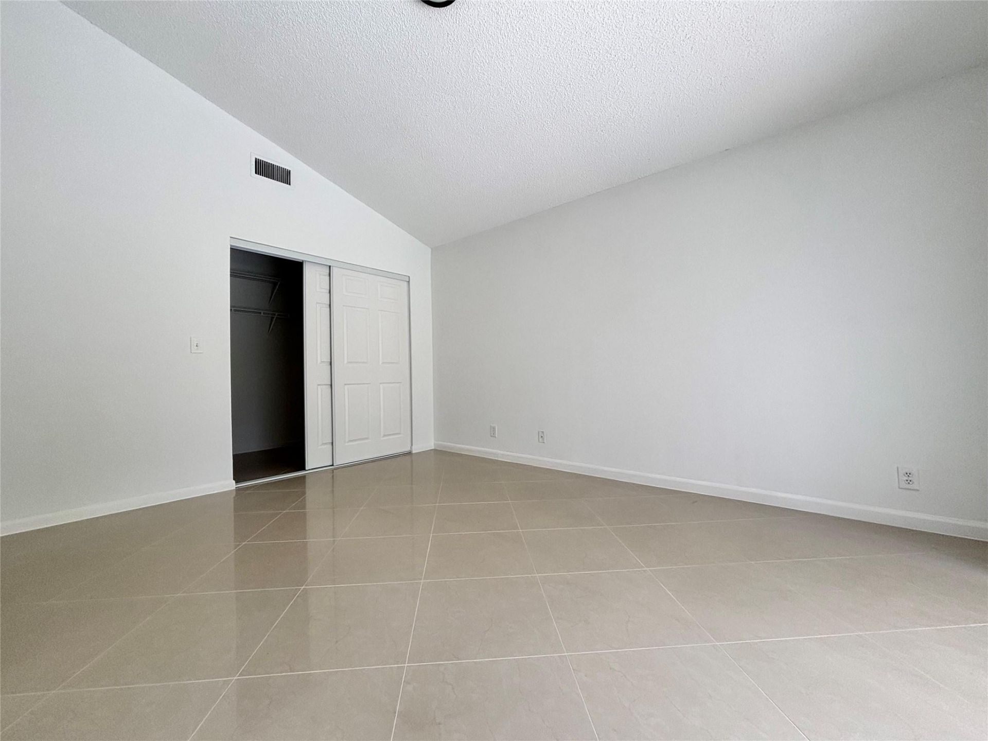 2990 NW 68th Avenue, Margate, FL 33063 Photo