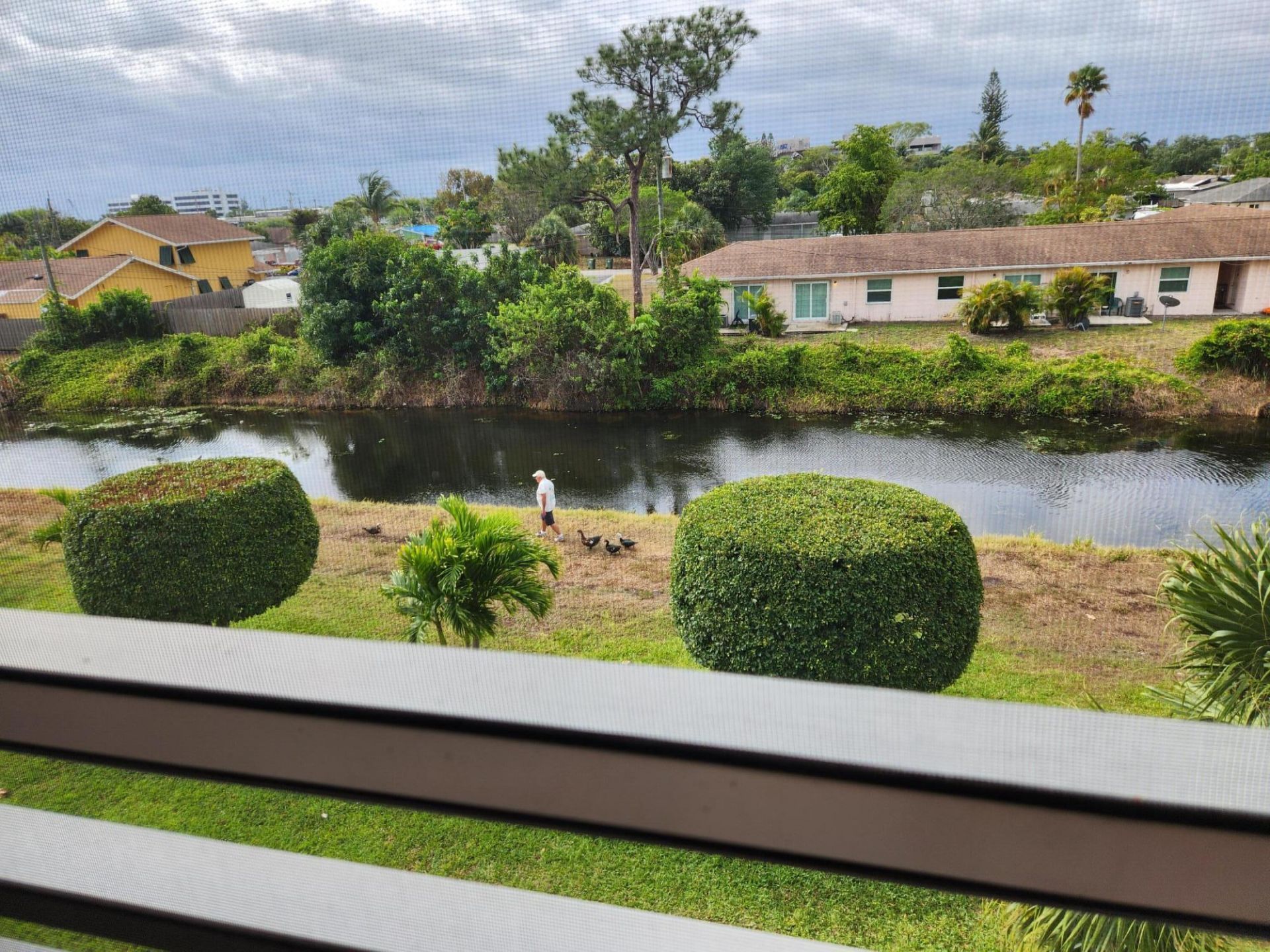 2606 Garden Drive S, Unit 304, Lake Worth Beach, FL 33461 Photo