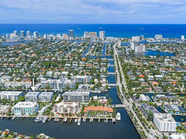 48 Hendricks Isle, Unit 2 A-a, Fort Lauderdale, FL 33301