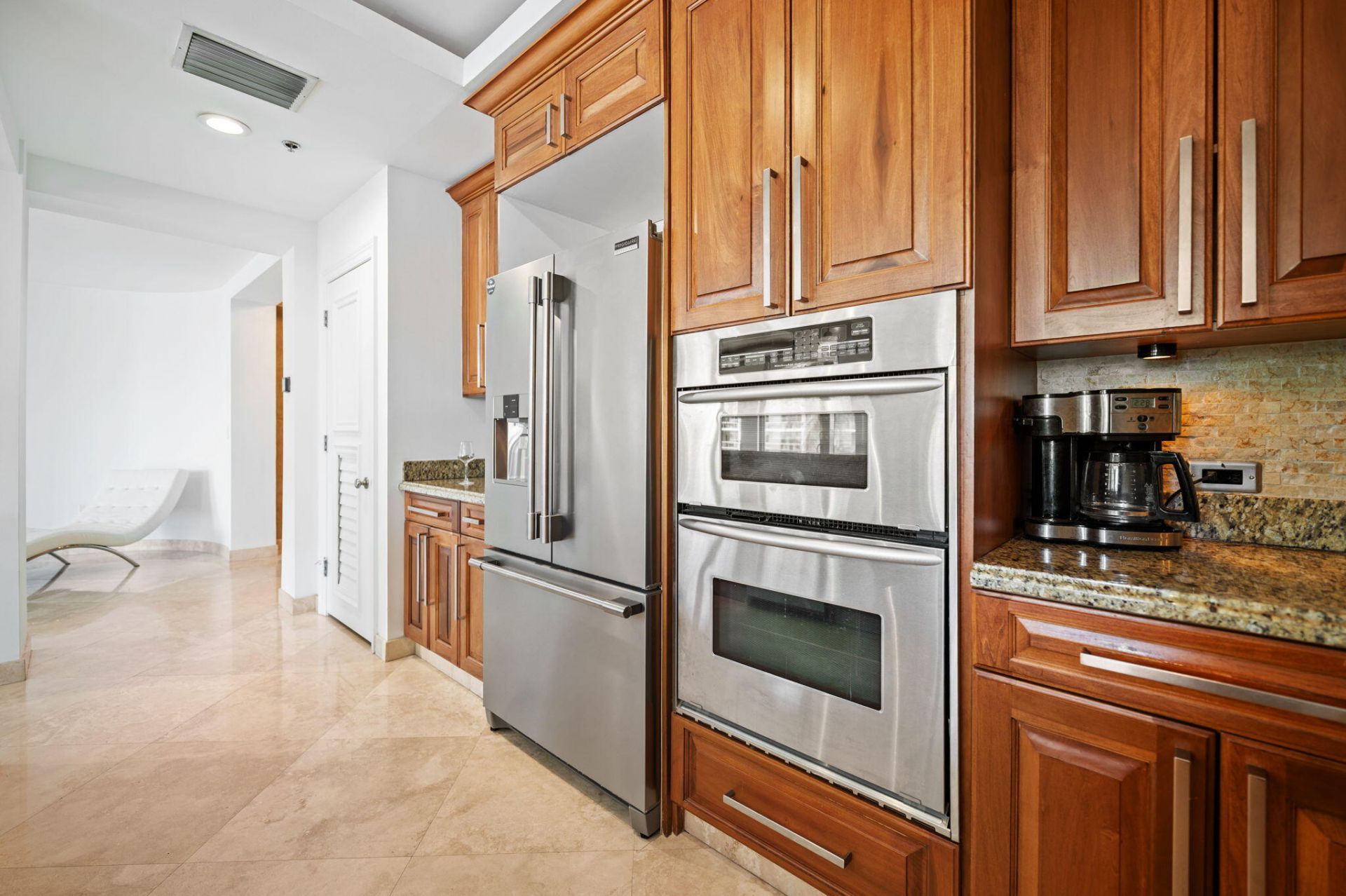 48 Hendricks Isle, Unit 2a-a, Fort Lauderdale, FL 33301 Photo