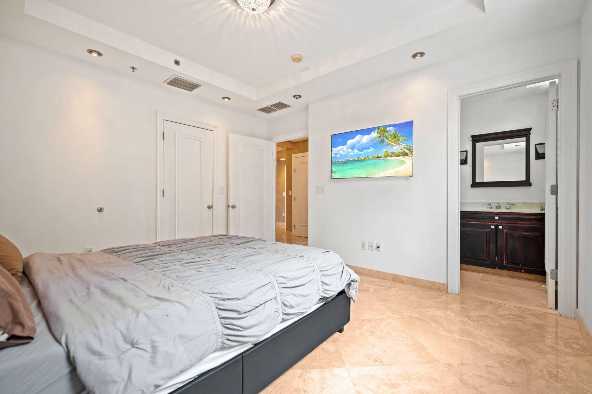 48 Hendricks Isle, Unit 2a-a, Fort Lauderdale, FL 33301 Photo