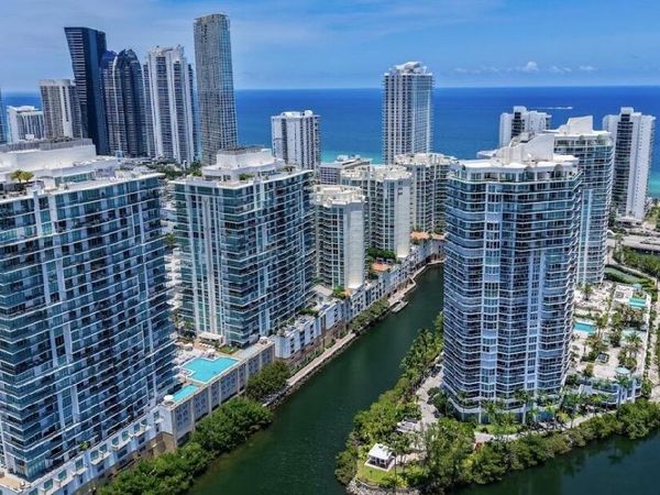 330 Sunny Isles Boulevard, Unit 5-2308, Sunny Isles Beach, FL 33160