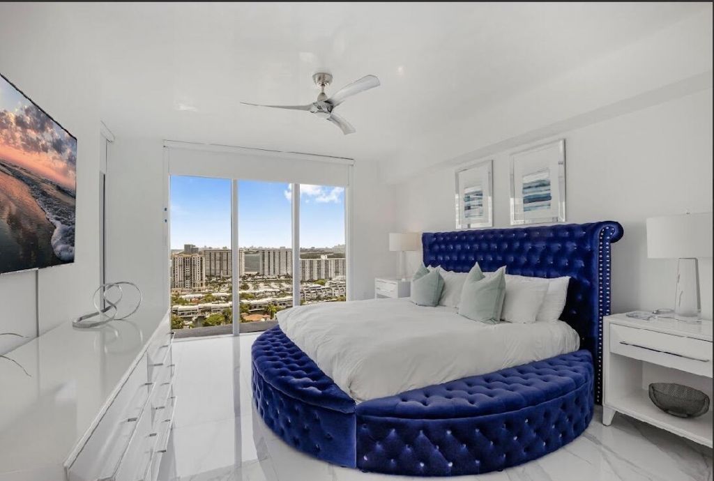 330 Sunny Isles Boulevard, Unit 5-2308, Sunny Isles Beach, FL 33160 Photo