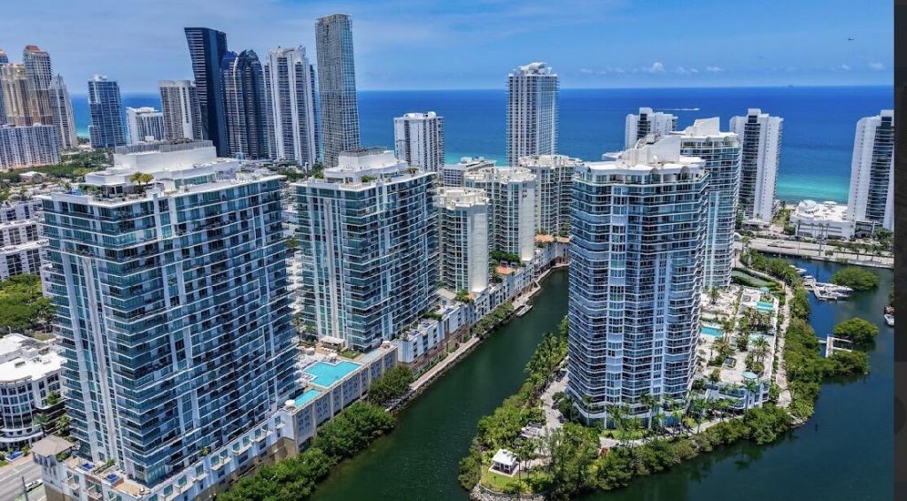 330 Sunny Isles Boulevard, Unit 5-2308, Sunny Isles Beach, FL 33160 Photo