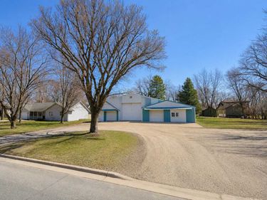 126 2nd Avenue NE, Lonsdale, MN 55046