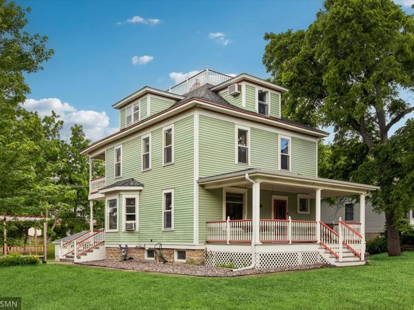 701 Hoffman Street W, Cannon Falls, MN 55009