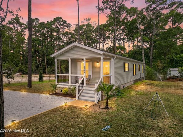 3655 Lakeview Drive SW, Supply, NC 28462