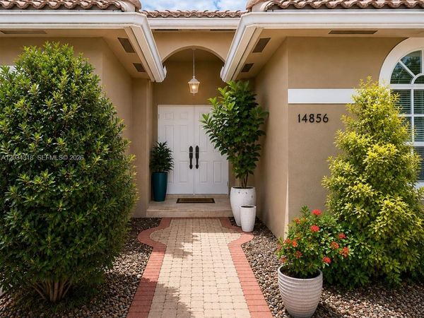 14856 SW 179th St , Miami, FL 33187