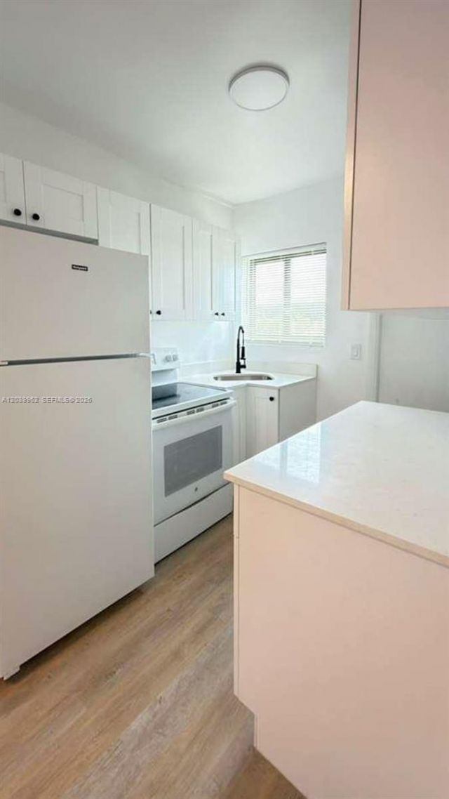 1980 Biarritz Dr , Miami Beach, FL 33141 Photo