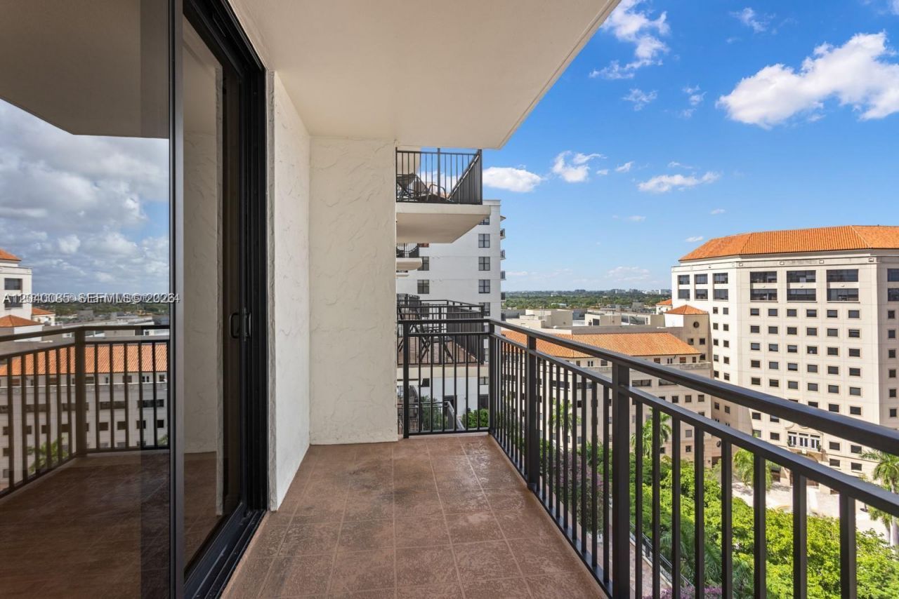 888 S Douglas Rd , Unit 1405, Coral Gables, FL 33134 Photo