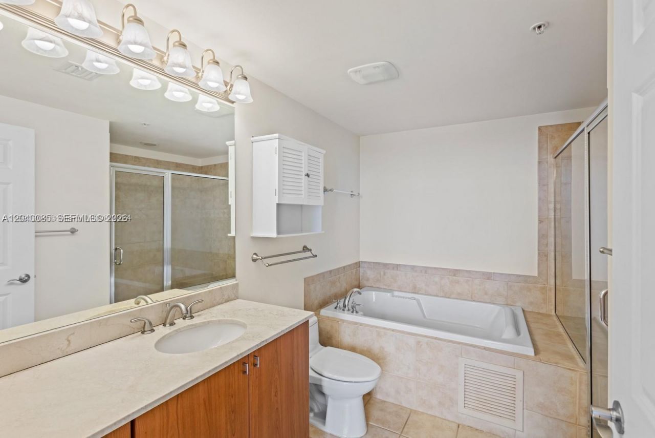 888 S Douglas Rd , Unit 1405, Coral Gables, FL 33134 Photo