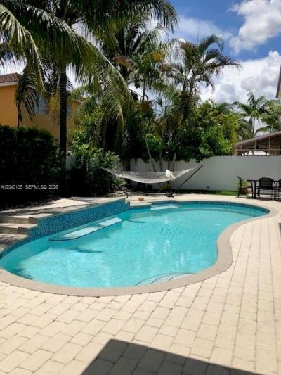 17893 NW 87th Pl, Unit 17893, Hialeah, FL 33018 Photo