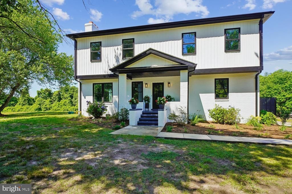 17304 QUEEN ANNE BRIDGE ROAD, BOWIE, MD 20716