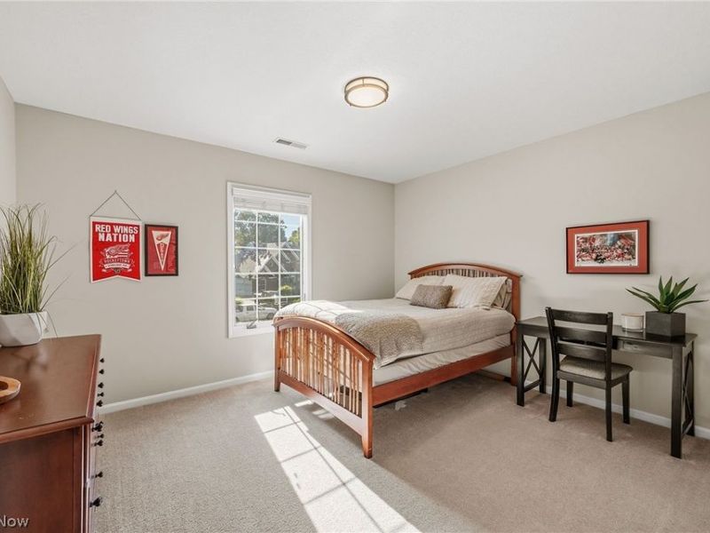 583 Legends Row, Avon Lake, OH 44012 Photo 30